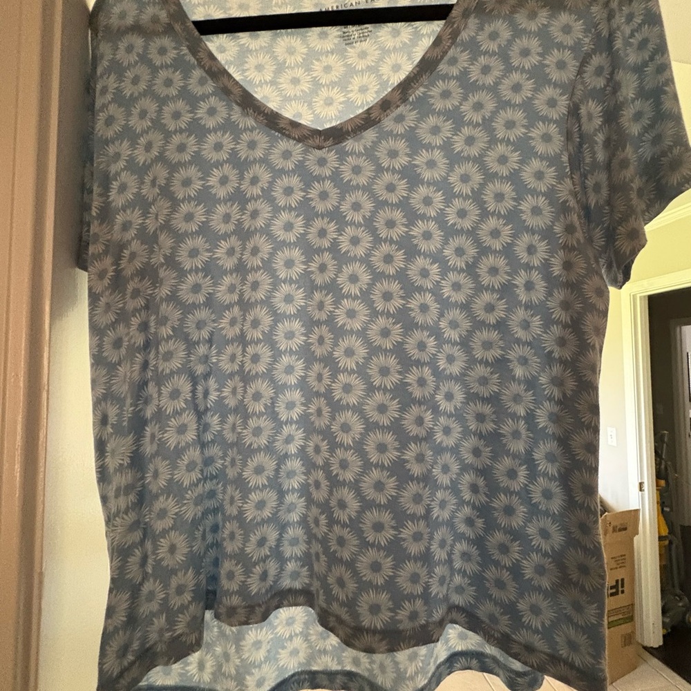 American Eagle By Payless Blue Floral Blouse